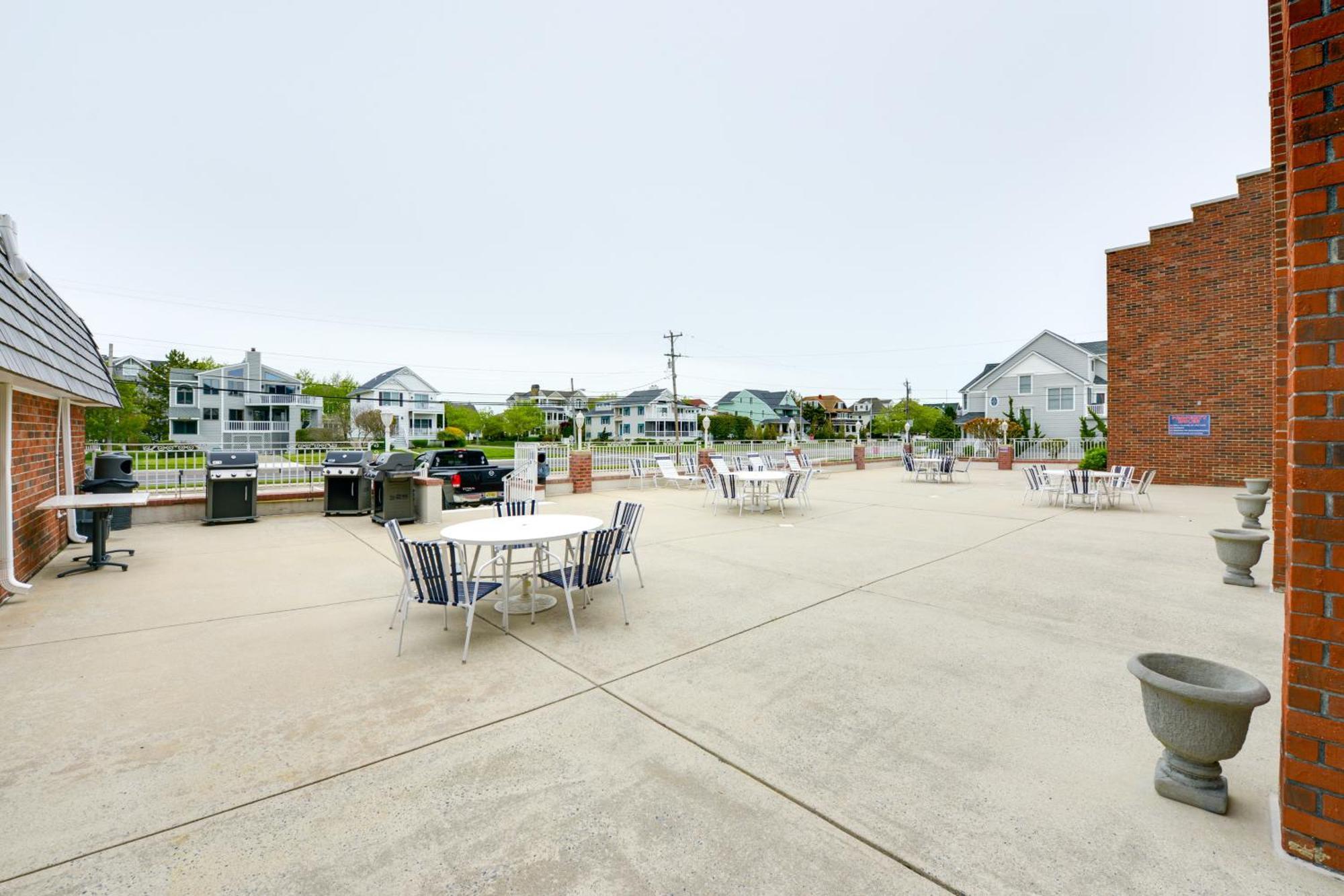 Apartment Bright Half-block To Cape Beach! Cape May